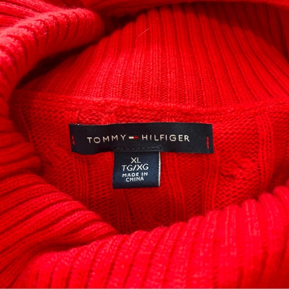 Tommy Hilfiger XL red sweater - Picture 6 of 7